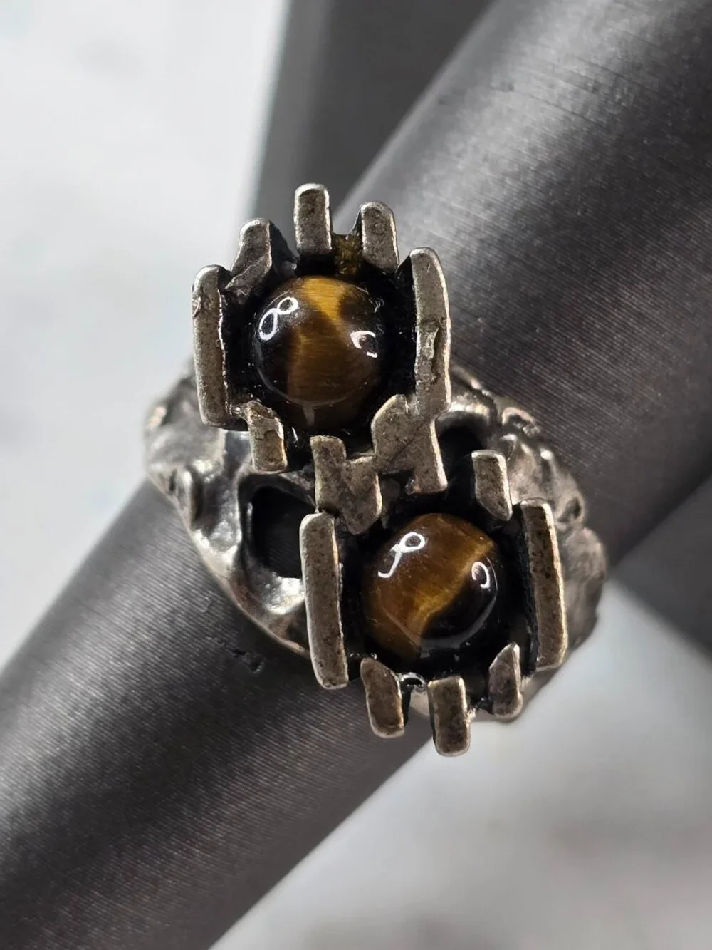 Womens Vintage Estate Sterling Silver Modernist Tigers Eye Ring 10.2g E4112
